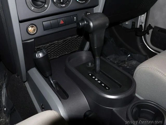 2010 Jeep JK Wrangler - Image 20 of 21