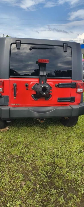 2010 Jeep JK Wrangler - Image 3 of 15