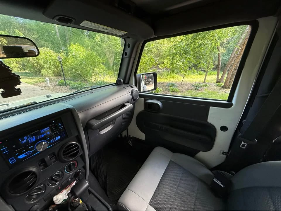 2010 Jeep JK Wrangler - Image 9 of 9