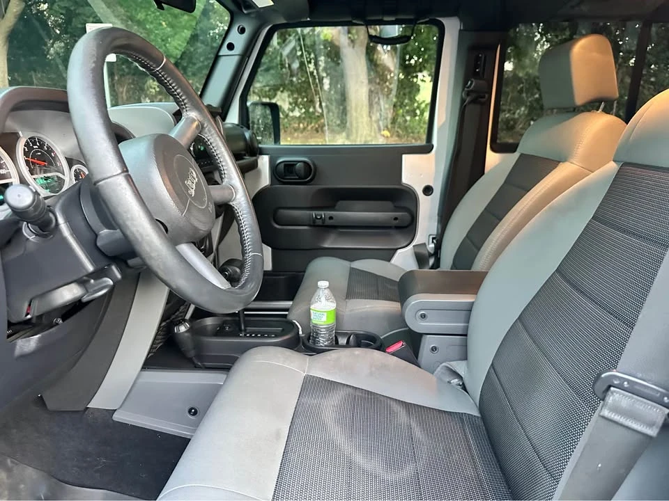 2010 Jeep JK Wrangler - Image 7 of 12