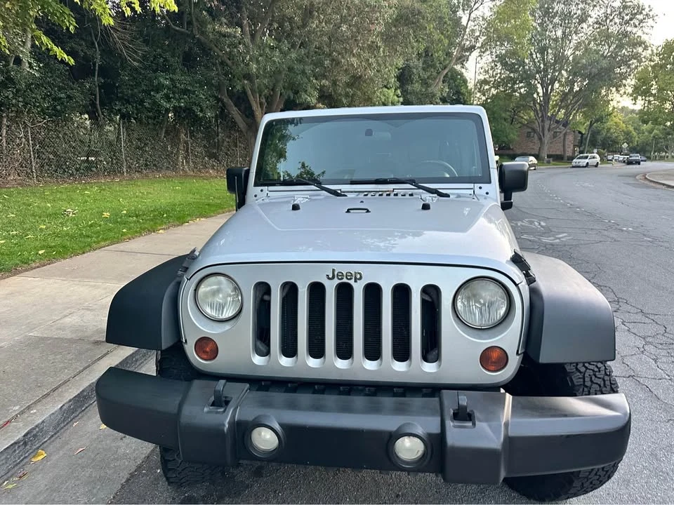 2010 Jeep JK Wrangler - Image 2 of 12