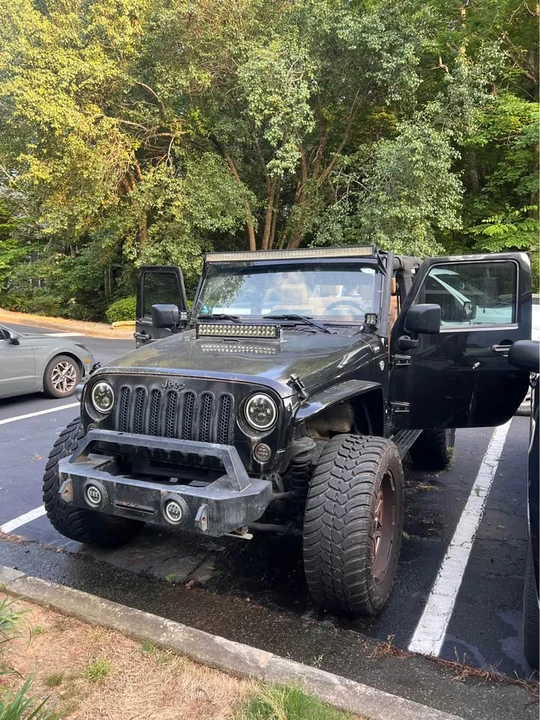2010 Jeep JK Wrangler - Image 2 of 6