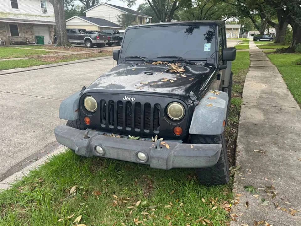 2010 Jeep JK Wrangler - Image 2 of 2