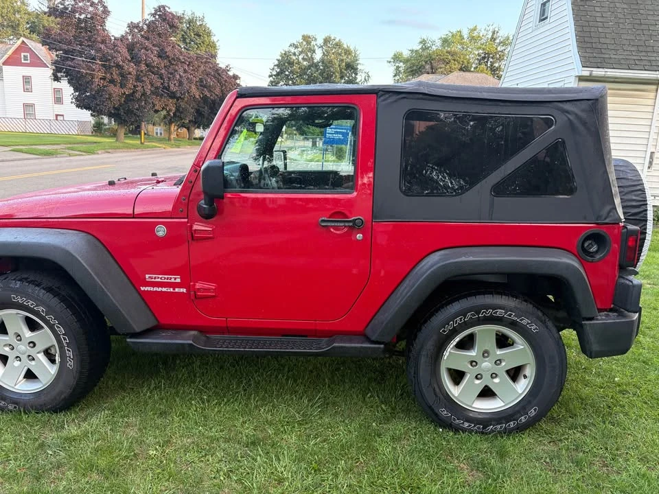 2010 Jeep JK Wrangler - Image 2 of 15