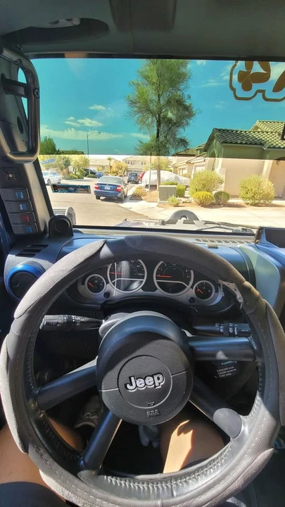 2010 Jeep JK Wrangler - Image 16 of 18