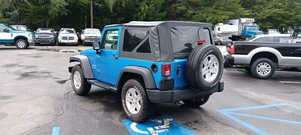2010 Jeep JK Wrangler - Image 3 of 10