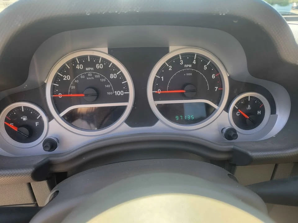 2010 Jeep JK Wrangler - Image 8 of 11