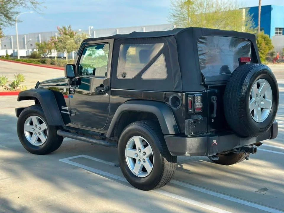 2010 Jeep JK Wrangler - Image 5 of 7