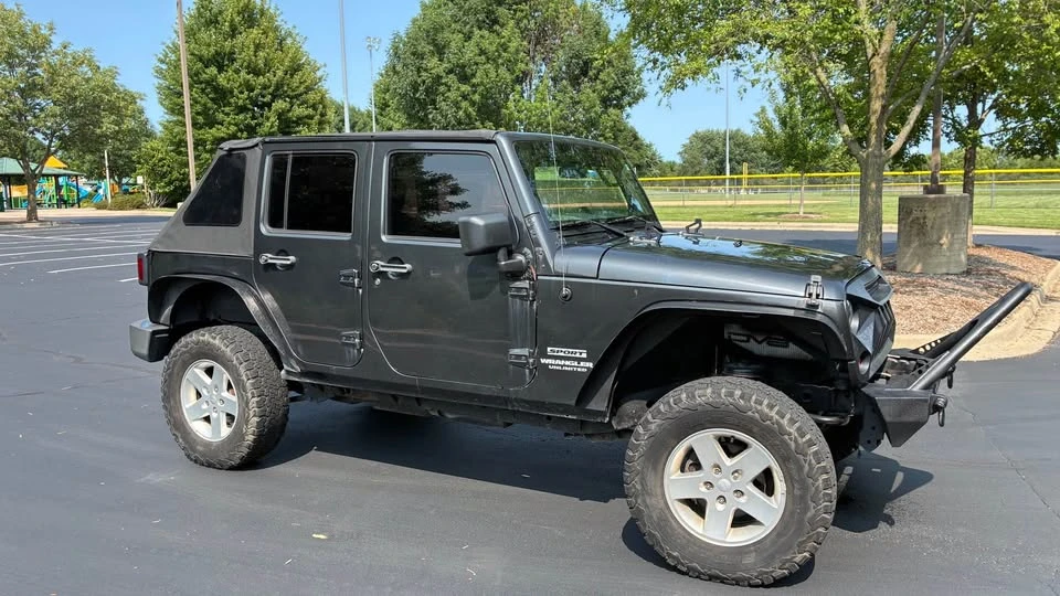 2010 Jeep JK Wrangler - Image 9 of 9