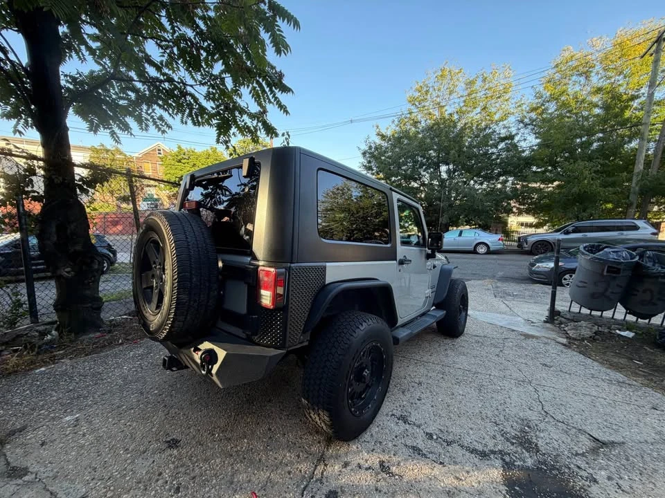 2010 Jeep JK Wrangler - Image 2 of 5