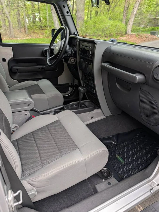 2010 Jeep JK Wrangler - Image 12 of 21