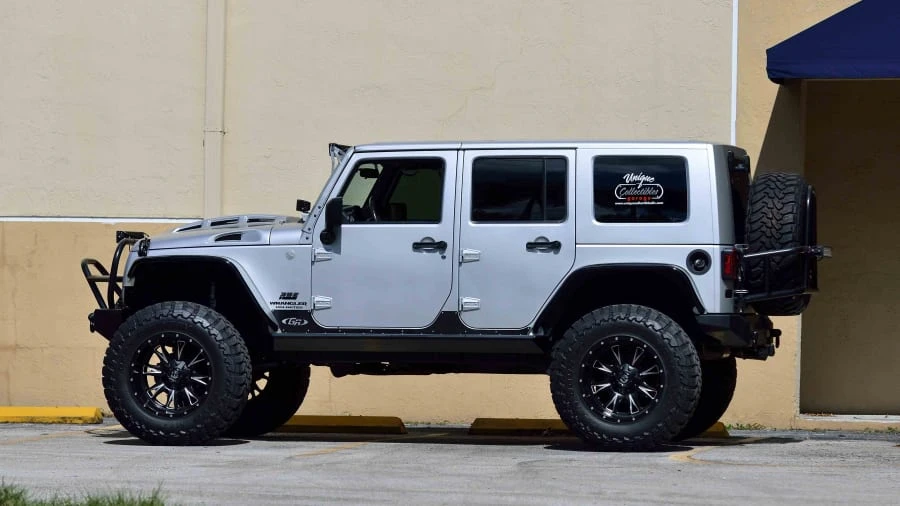 2010 Jeep JK Wrangler - Image 2 of 12