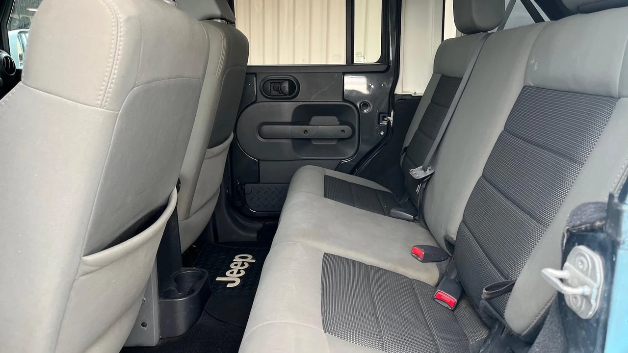 2010 Jeep JK Wrangler - Image 4 of 19