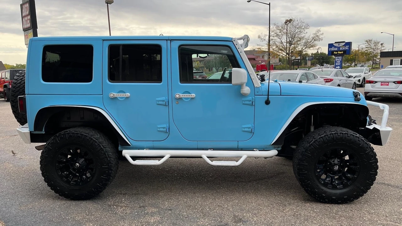 2010 Jeep JK Wrangler - Image 18 of 19