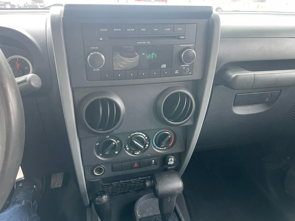 2010 Jeep JK Wrangler - Image 13 of 25