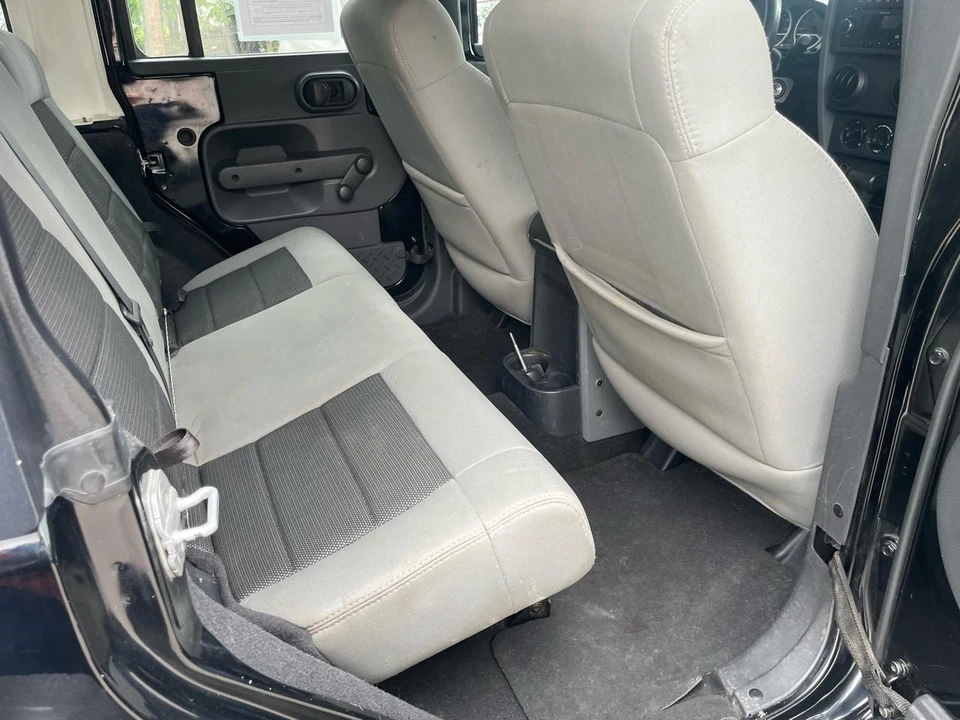2010 Jeep JK Wrangler - Image 19 of 25