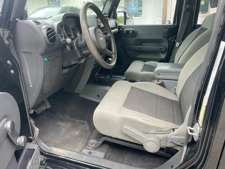 2010 Jeep JK Wrangler - Image 10 of 25