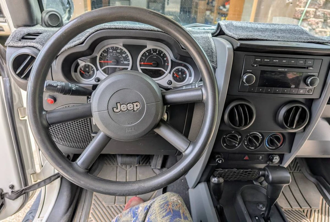 2010 Jeep JK Wrangler - Image 3 of 13