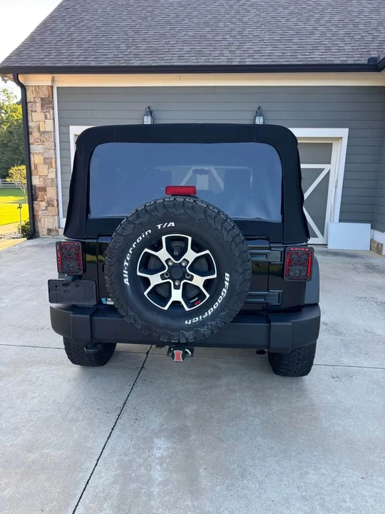 2010 Jeep JK Wrangler - Image 4 of 17