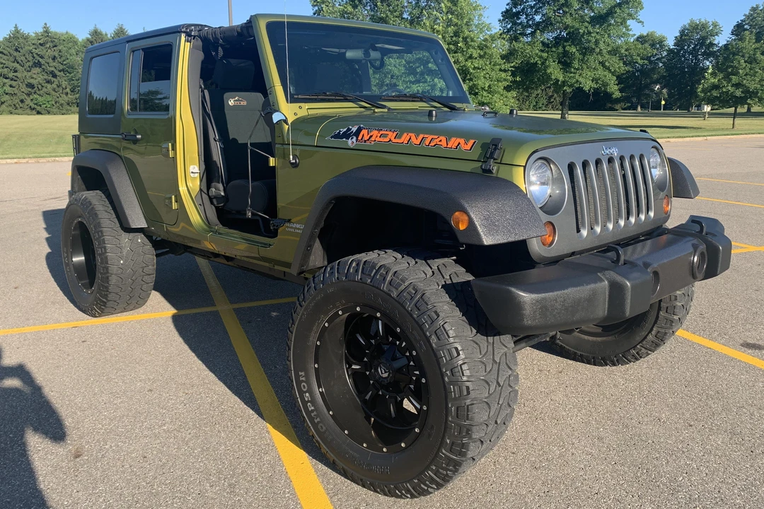 2010 Jeep JK Wrangler - Image 16 of 31