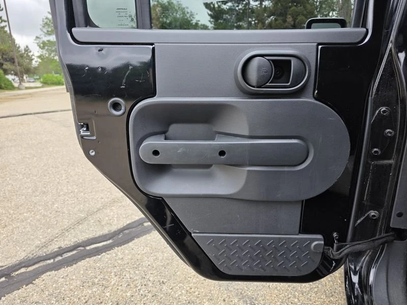 2010 Jeep JK Wrangler - Image 15 of 20