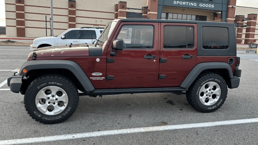 2010 Jeep JK Wrangler - Image 2 of 19