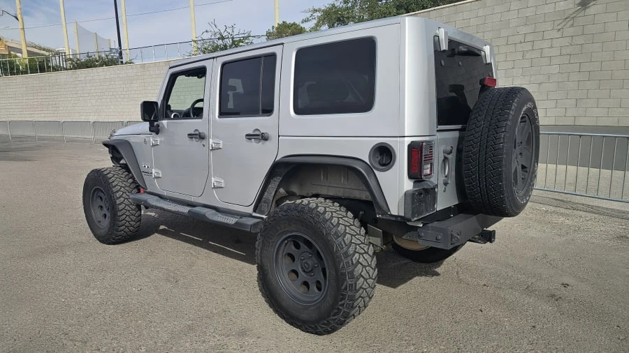 2010 Jeep JK Wrangler - Image 3 of 8