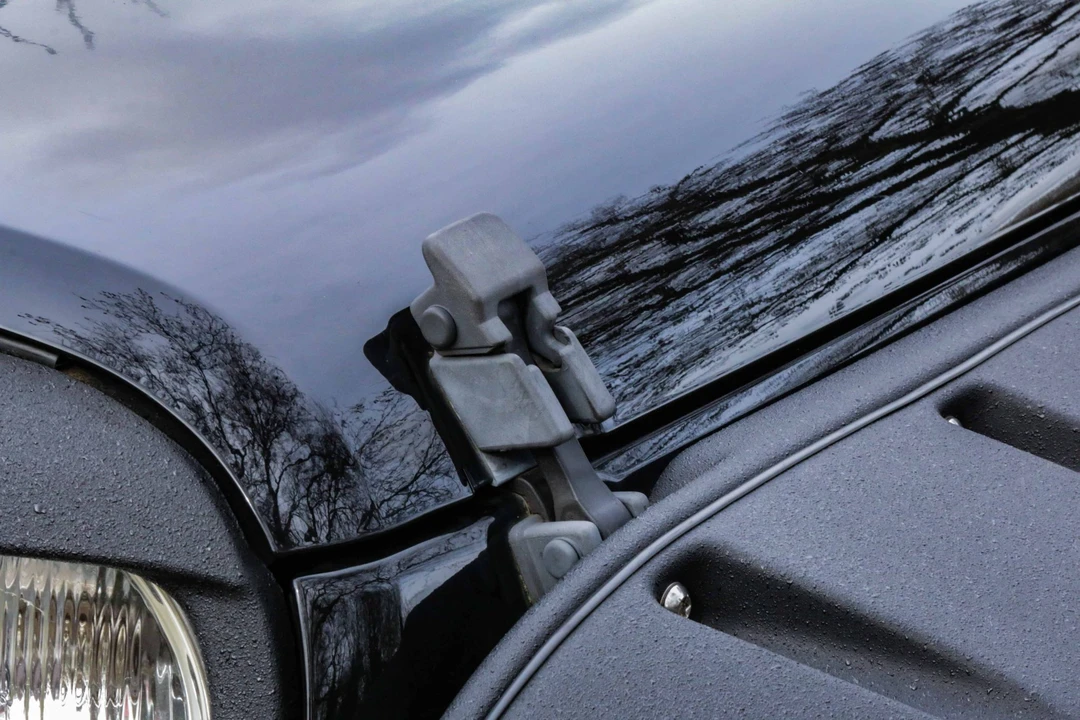 2010 Jeep JK Wrangler - Image 18 of 31