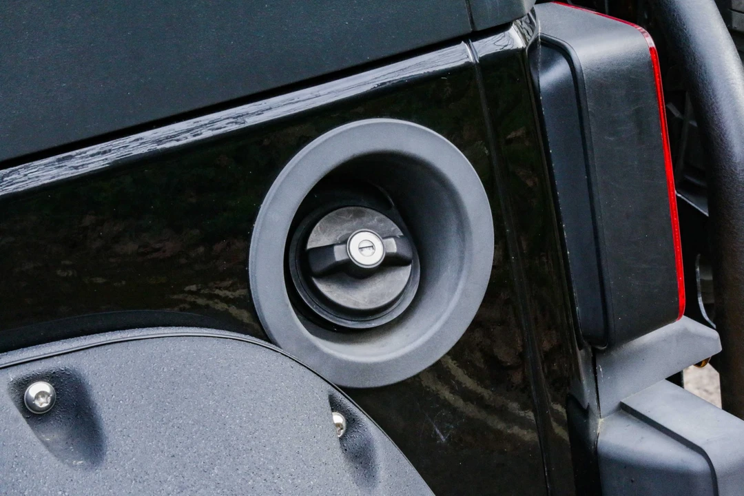 2010 Jeep JK Wrangler - Image 29 of 31