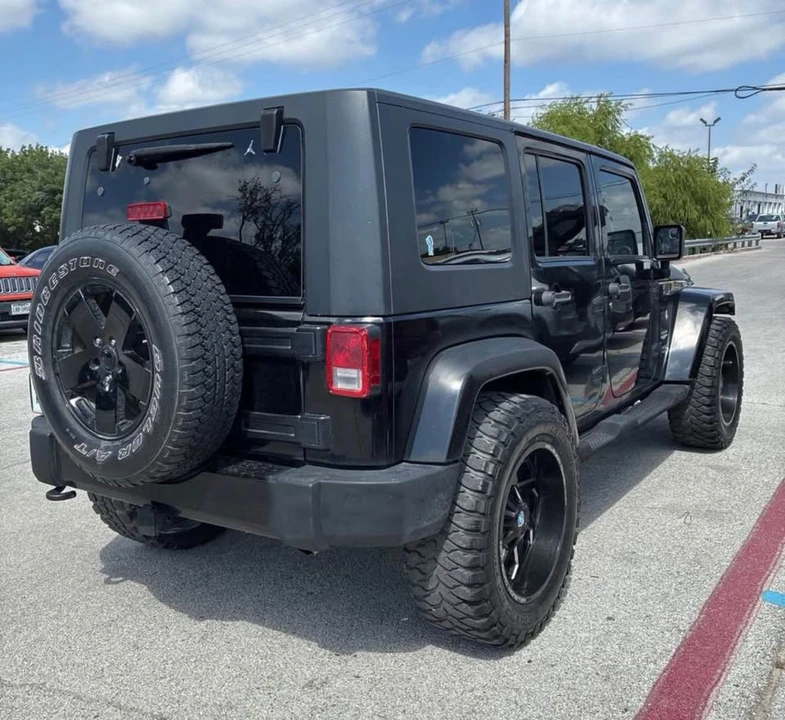2010 Jeep JK Wrangler - Image 5 of 10