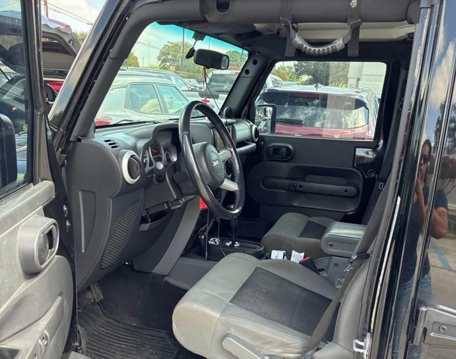 2010 Jeep JK Wrangler - Image 7 of 10