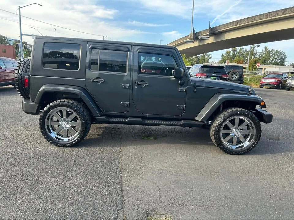 2010 Jeep JK Wrangler - Image 5 of 19