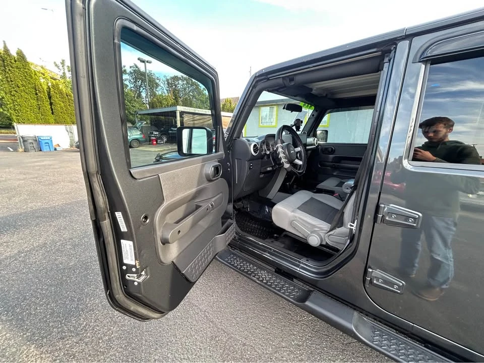 2010 Jeep JK Wrangler - Image 16 of 19