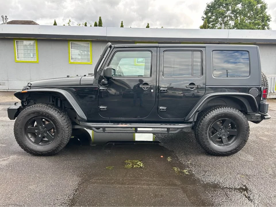 2010 Jeep JK Wrangler - Image 2 of 19