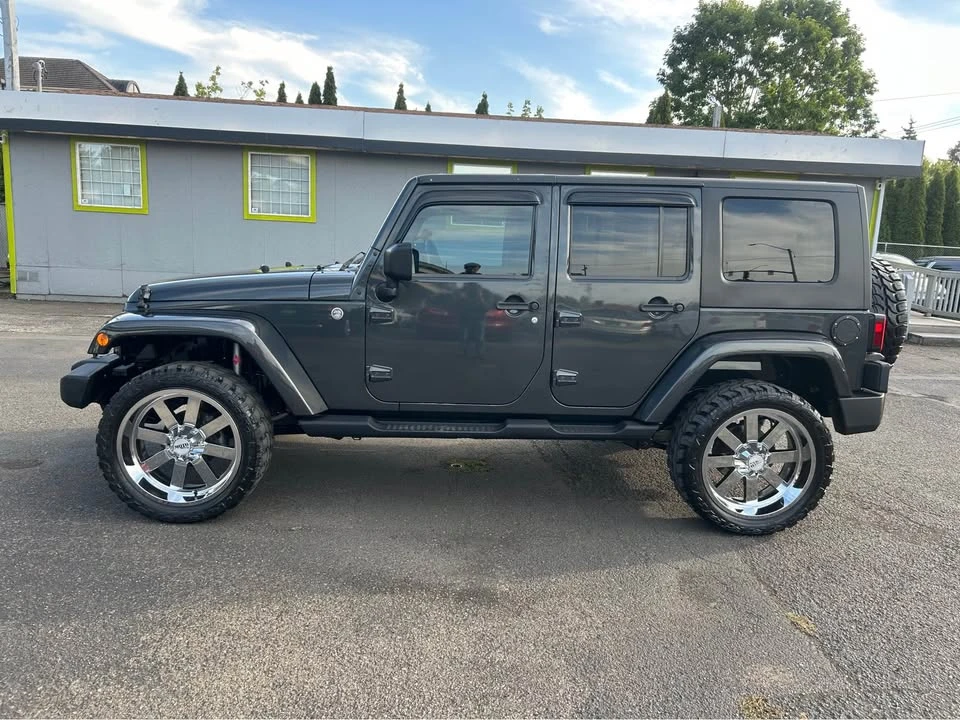 2010 Jeep JK Wrangler - Image 2 of 19