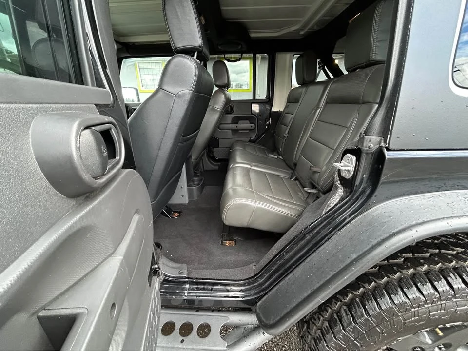 2010 Jeep JK Wrangler - Image 14 of 19