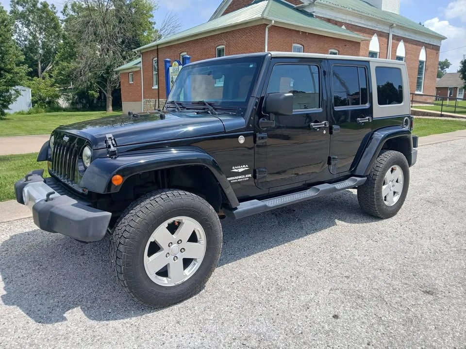 2010 Jeep JK Wrangler - Image 3 of 5
