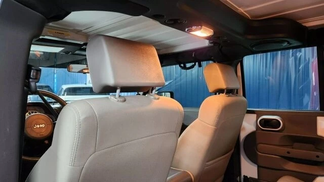 2010 Jeep JK Wrangler - Image 14 of 21