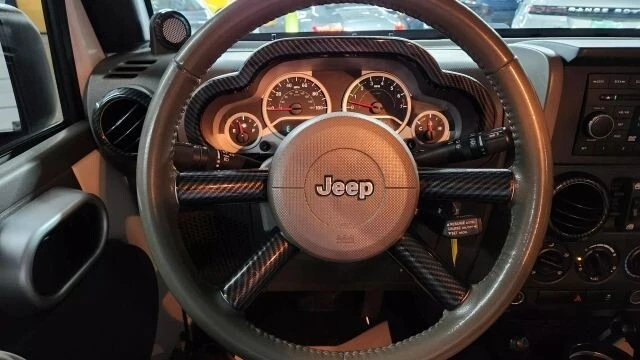 2010 Jeep JK Wrangler - Image 17 of 21