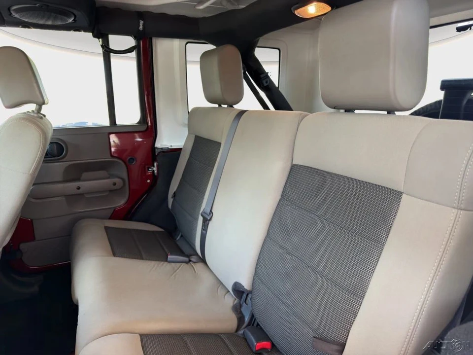 2010 Jeep JK Wrangler - Image 14 of 21