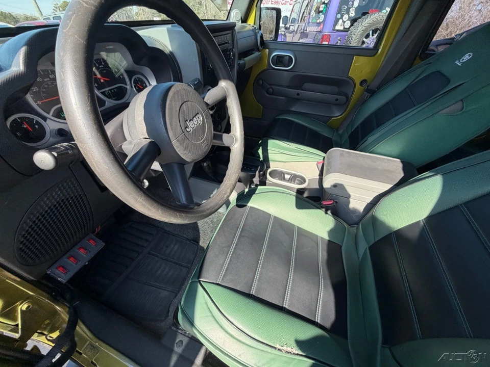 2010 Jeep JK Wrangler - Image 11 of 12
