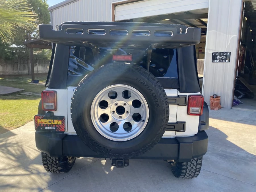 2010 Jeep JK Wrangler - Image 9 of 11