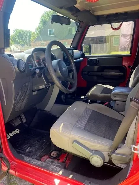 2010 Jeep JK Wrangler - Image 6 of 15