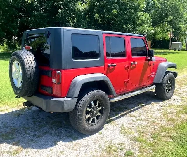 2010 Jeep JK Wrangler - Image 13 of 15