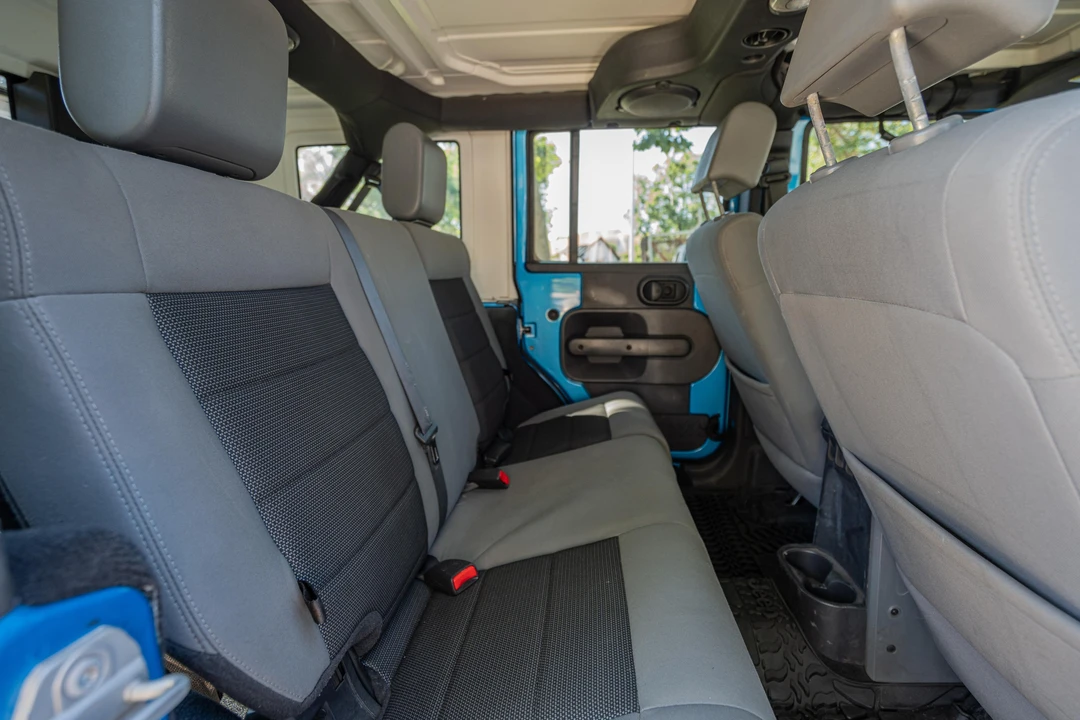 2010 Jeep JK Wrangler - Image 28 of 31
