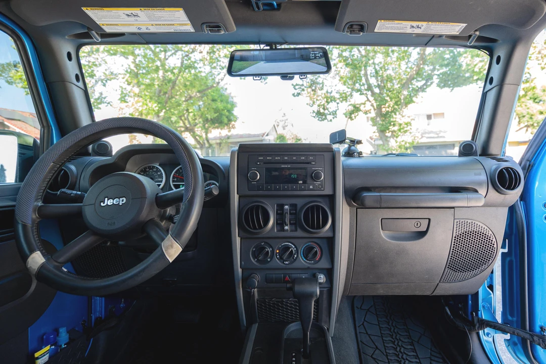 2010 Jeep JK Wrangler - Image 21 of 31