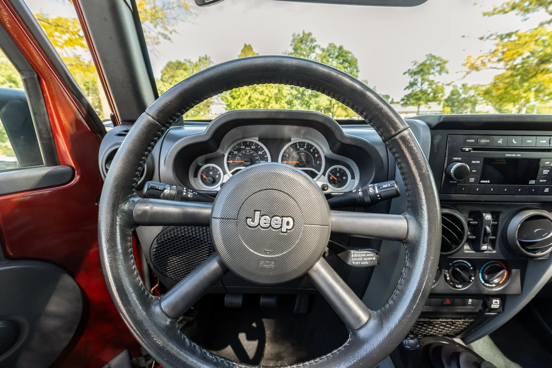 2010 Jeep JK Wrangler - Image 27 of 31