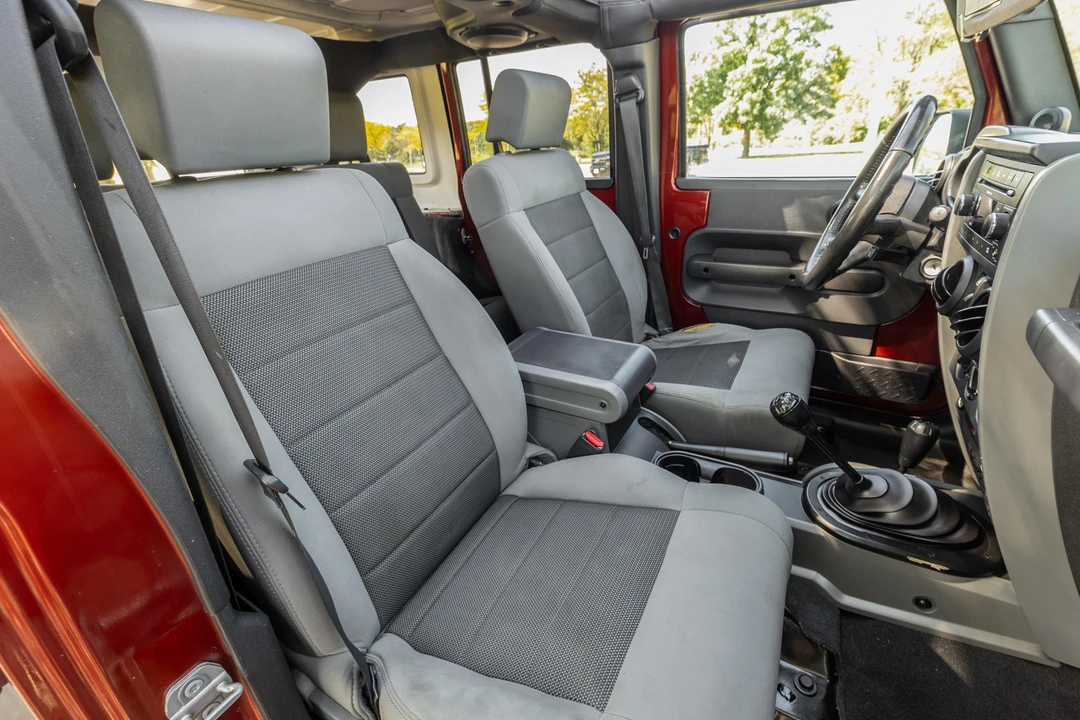 2010 Jeep JK Wrangler - Image 18 of 31