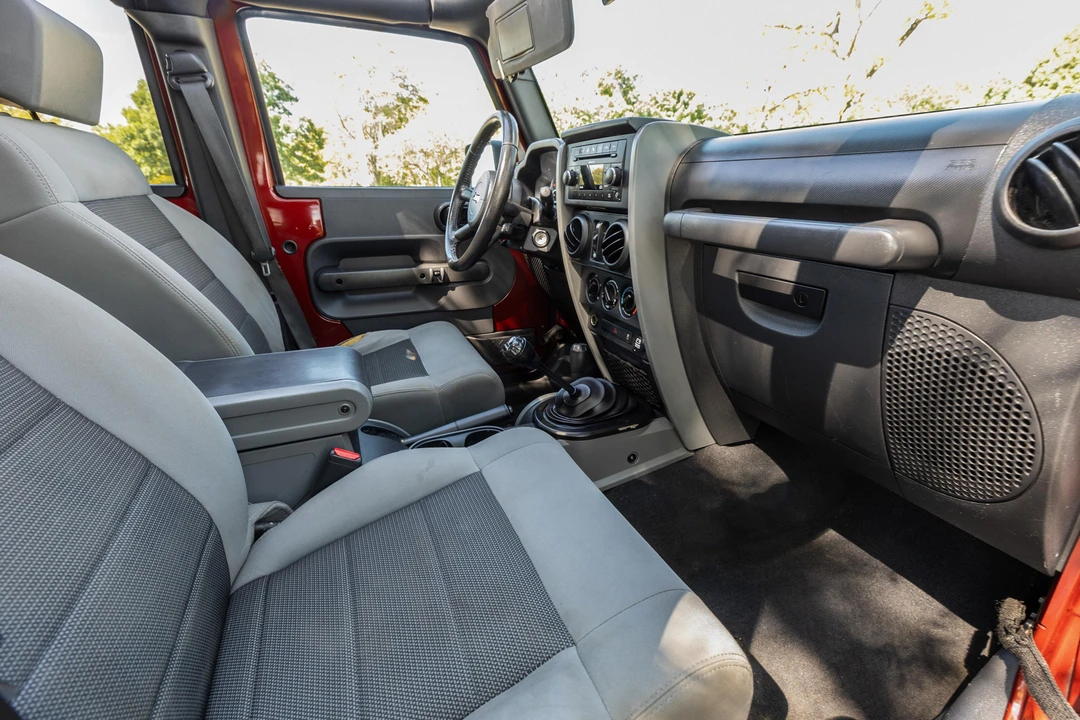 2010 Jeep JK Wrangler - Image 31 of 31
