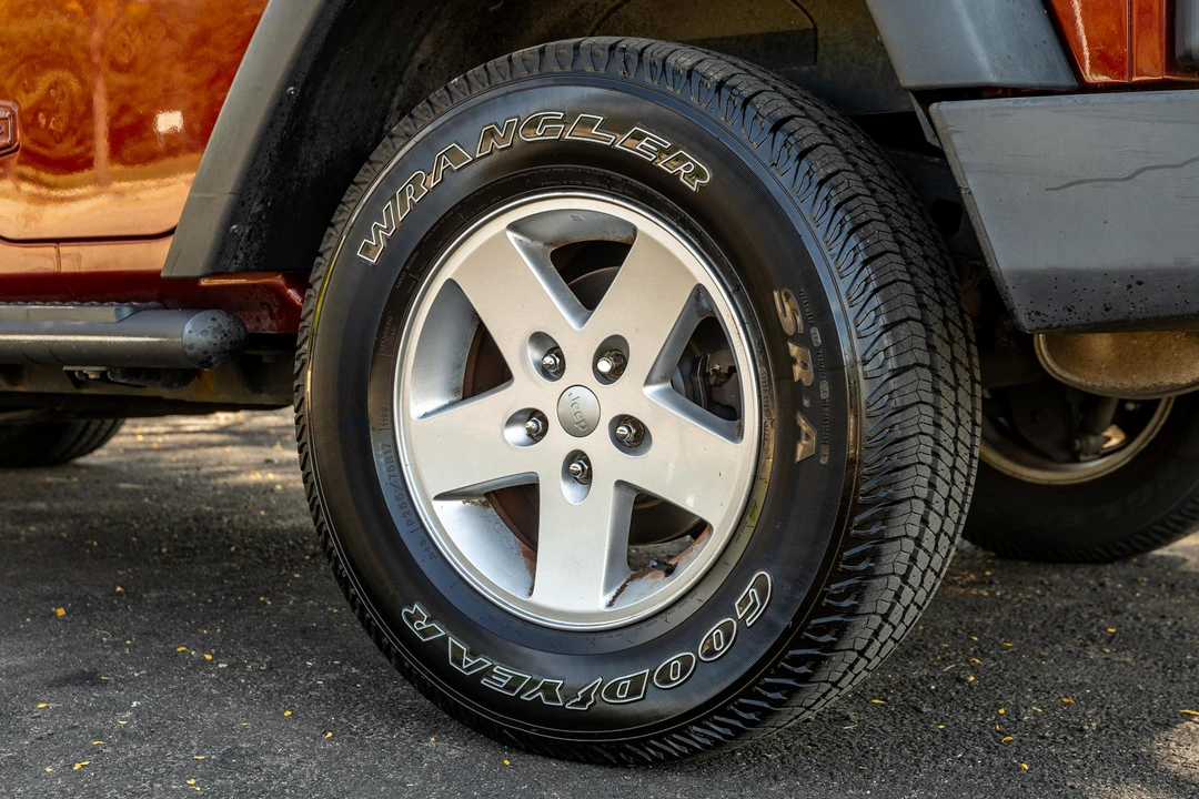 2010 Jeep JK Wrangler - Image 10 of 31